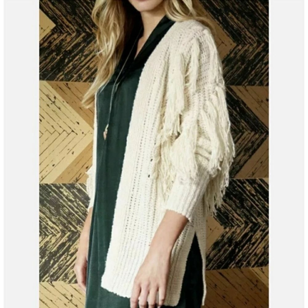 Good Hart Southern Charm Fringe Cardi Size Small Ivory Boho Western